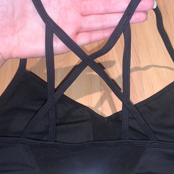 Alo Yoga Goddess Bra Size M - Picture 6 of 10